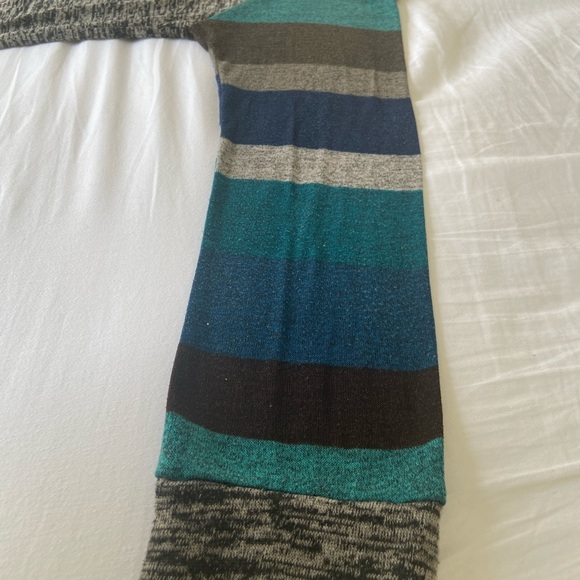 Light Weight Black & Grey Sweater with Multicolor Sleeves - Picture 3 of 3